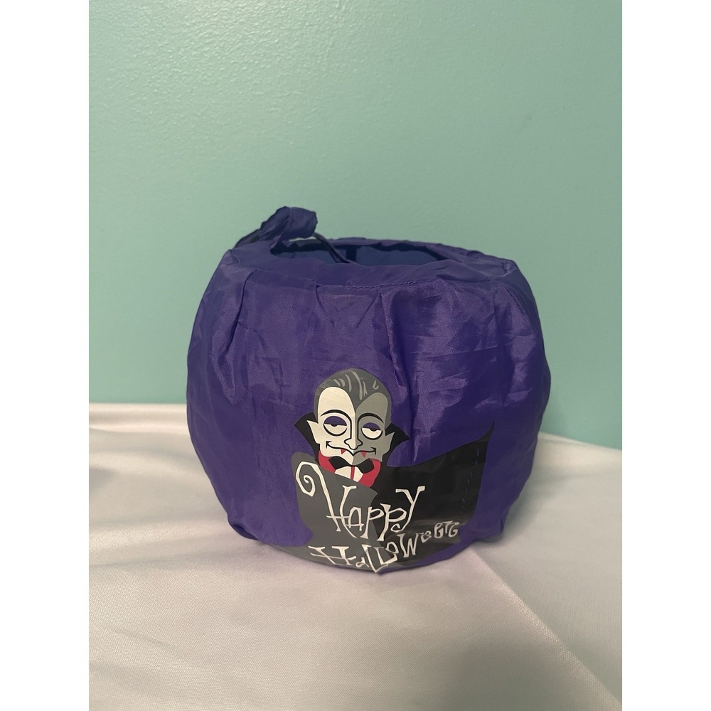 Halloween Vampires Trick or Treat Collapsible Candy Bag - Easy To Store Bin P